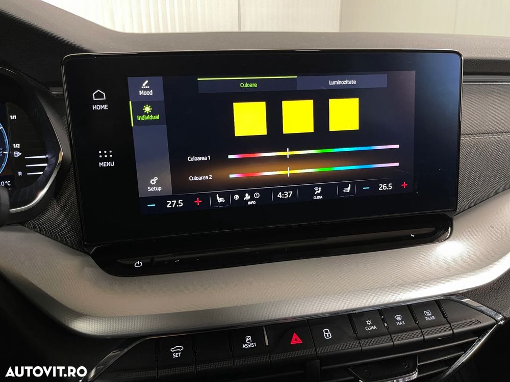 Skoda Octavia 2.0 TDI DSG Style - 23