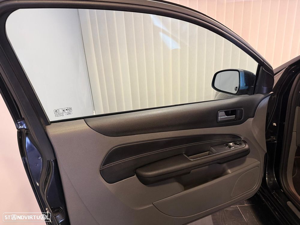 Ford Focus 1.6 TDCi Titanium - 15