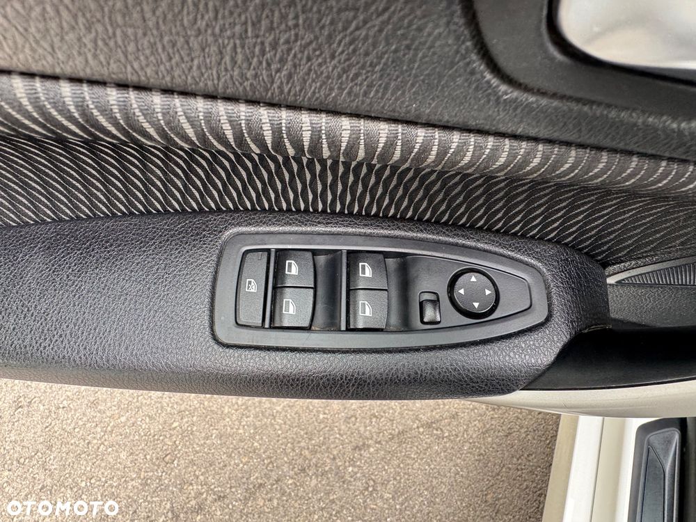 BMW Seria 1 120d BluePerformance Sport Line - 38