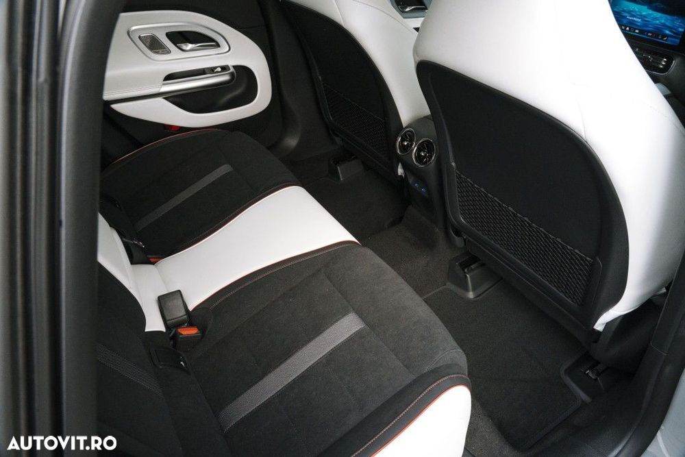 Mercedes-Benz CLA 220 - 7