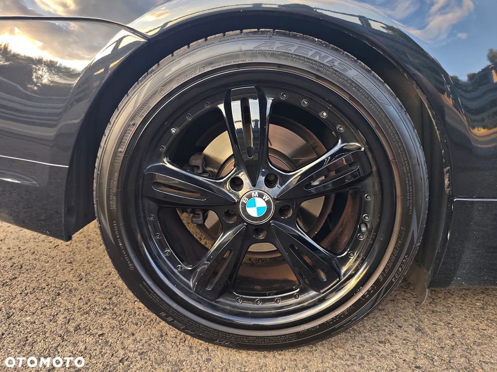 BMW Seria 6 630 i - 8