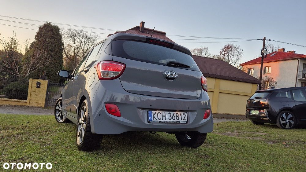 Hyundai i10 1.2 Fifa World Cup Edition - 14