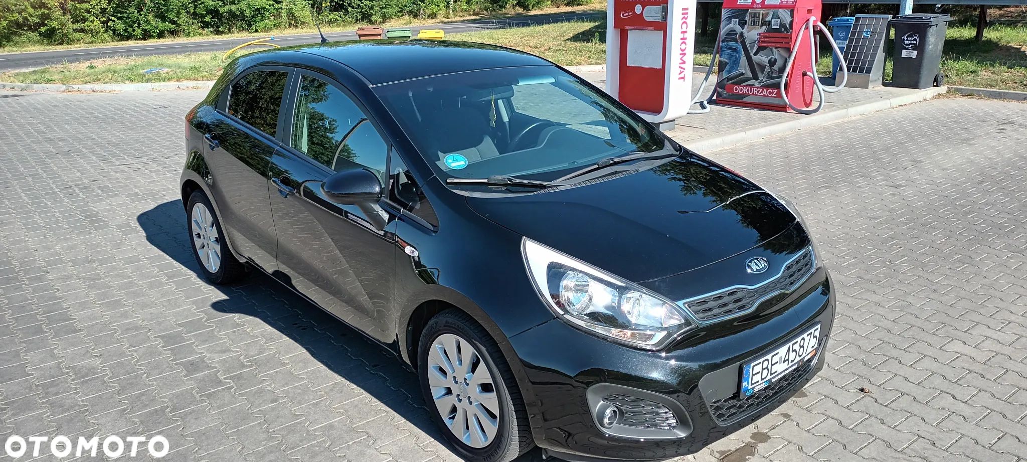 Kia Rio - 1