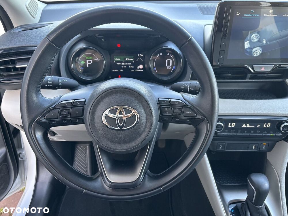 Toyota Yaris Hybrid 1.5 Executive - 13