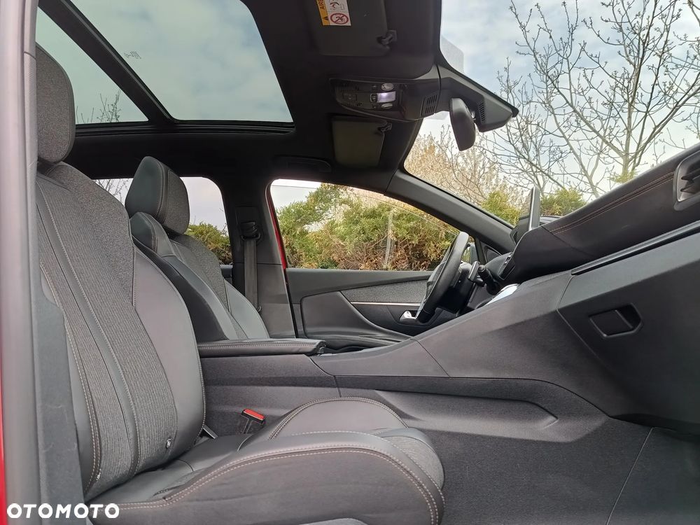 Peugeot 3008 - 16