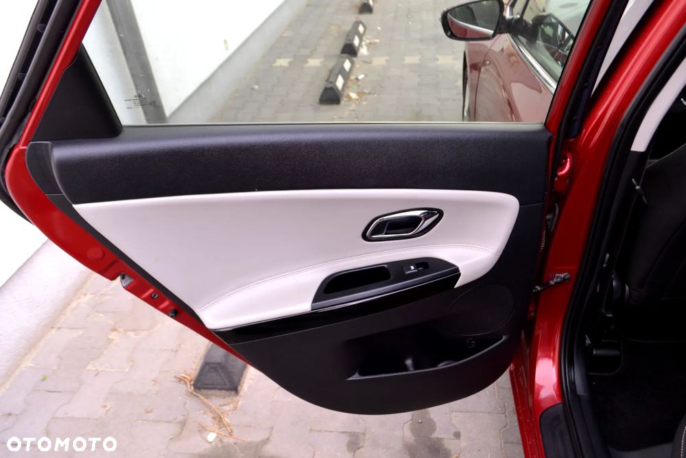 Kia Ceed 1.6 GDI L DCT - 18