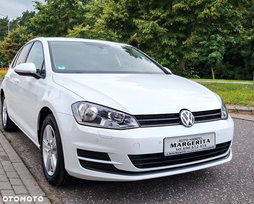 Volkswagen Golf 2.0 BlueTDI DSG Comfortline - 13