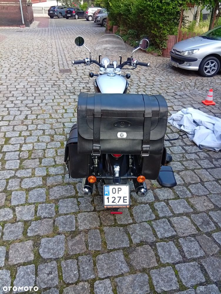 Royal Enfield Super Meteor - 4