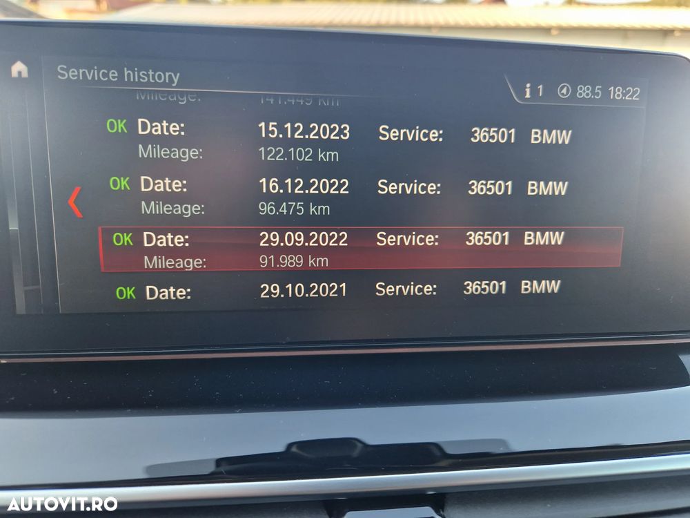 BMW Seria 5 520d xDrive AT - 17