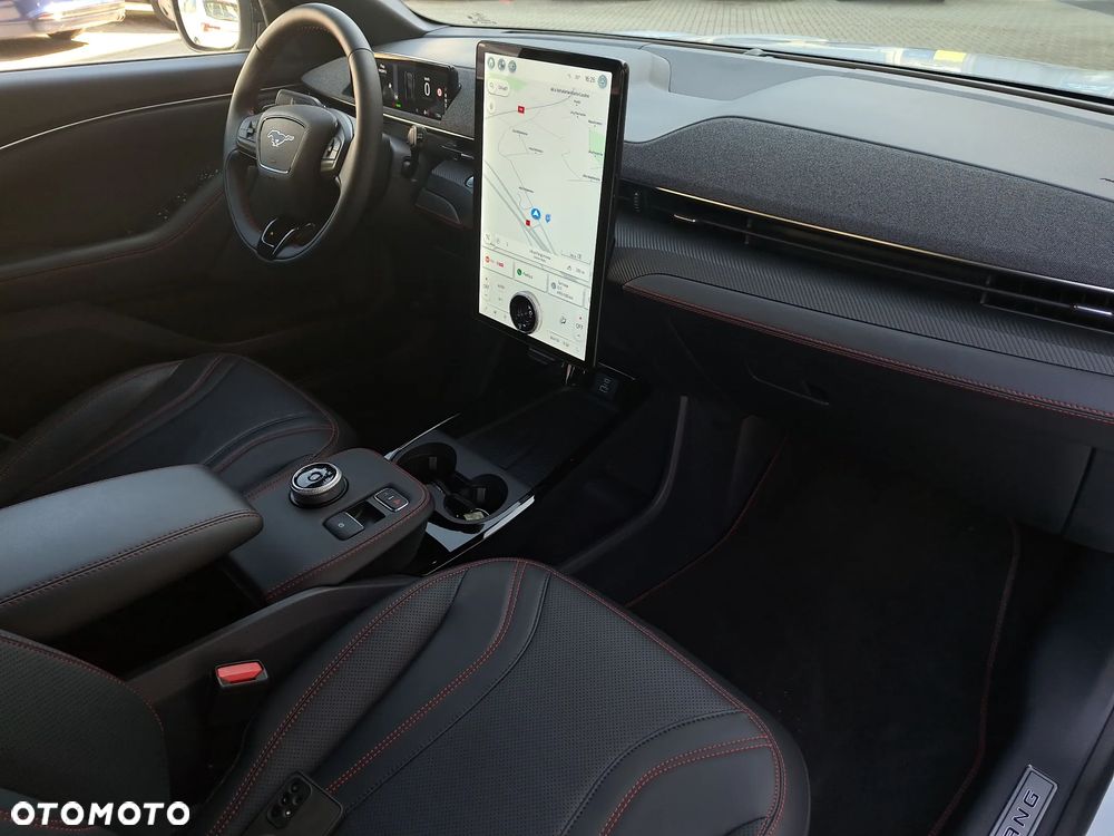 Ford Mustang Mach-E 75kWh AWD Premium - 19