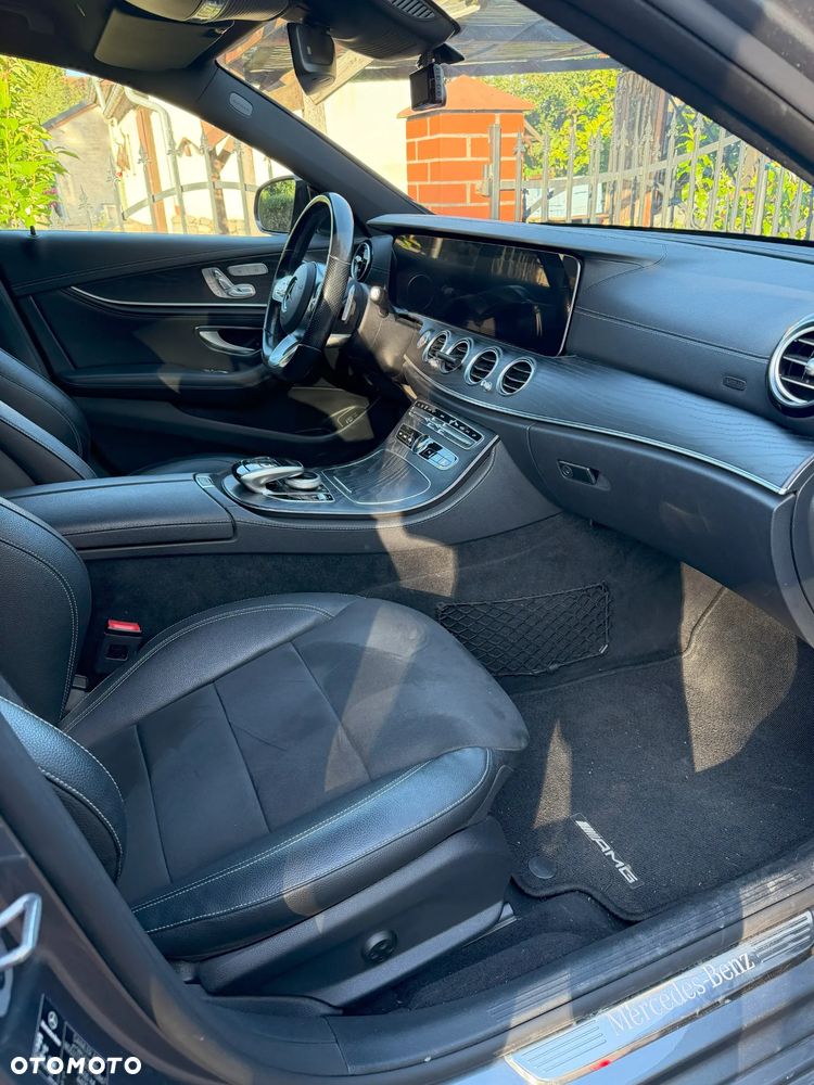 Mercedes-Benz Klasa E 220 d 4-Matic AMG - 7