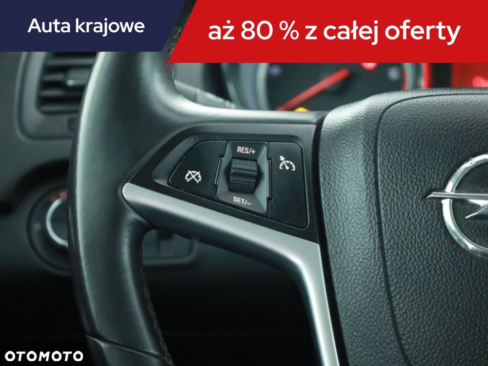 Opel Insignia - 16