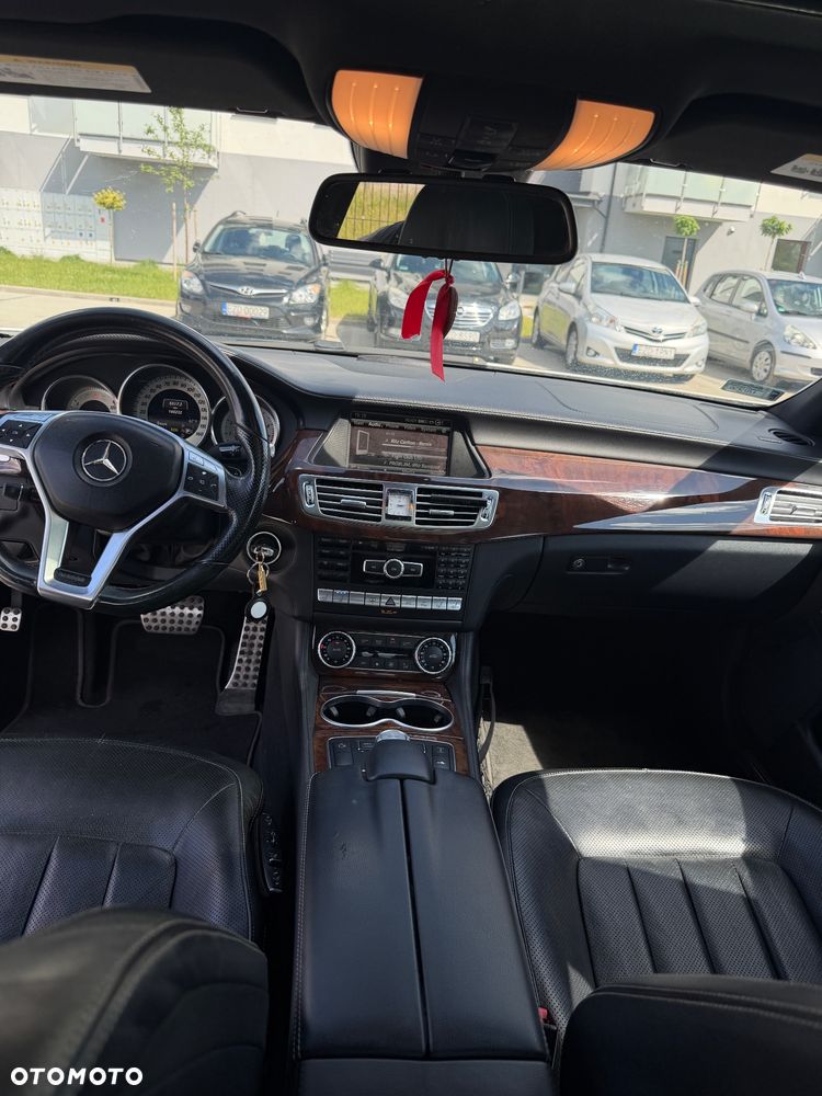 Mercedes-Benz CLS 500 4Matic 7G-TRONIC - 9