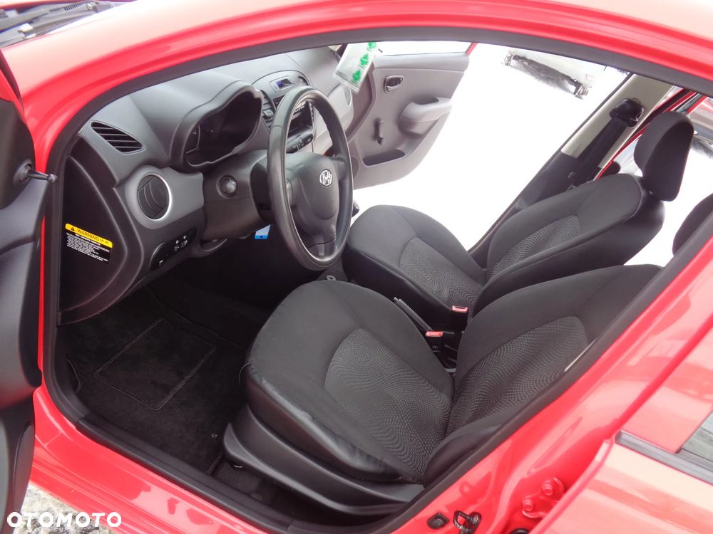 Hyundai i10 1.1 Premium - 12