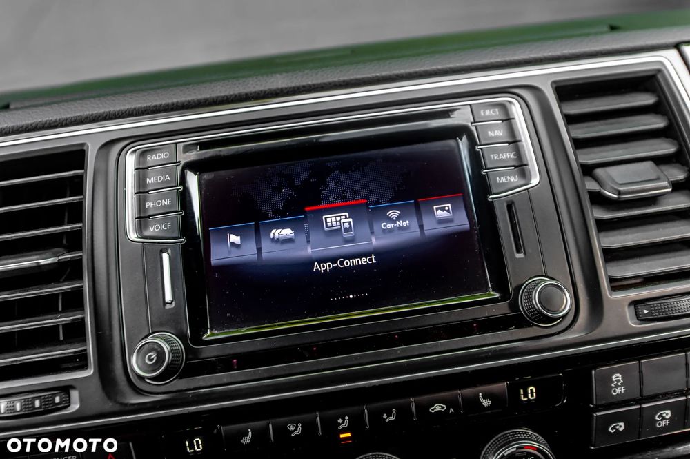 Volkswagen Multivan 2.0 BiTDI L1 Highline 4Motion - 24