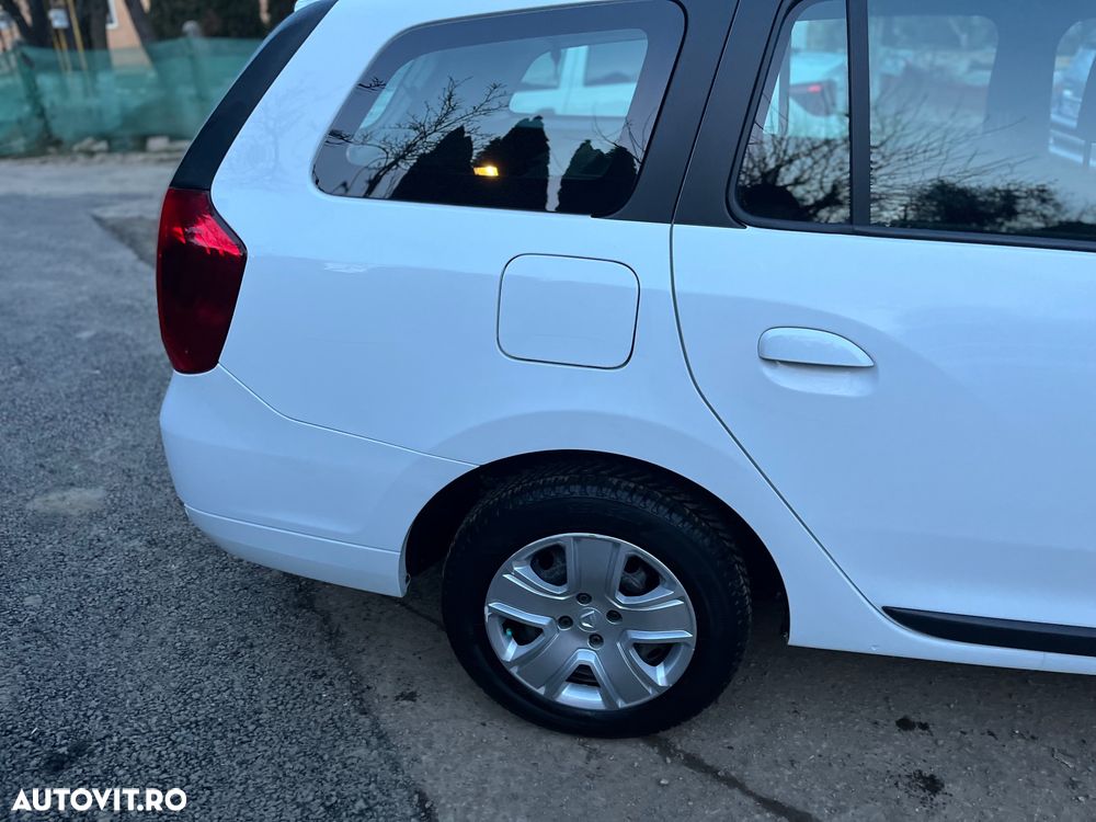 Dacia Logan 0.9 TCe 90 CP GPL Laureate - 18