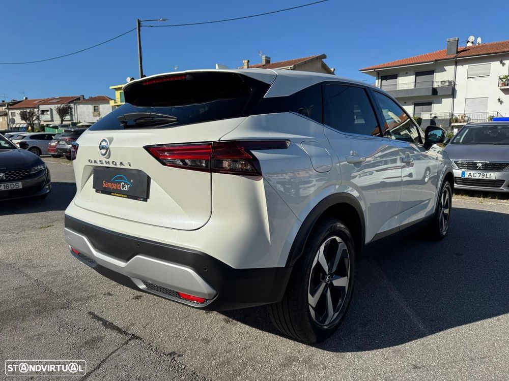 Nissan Qashqai 1.3 DIG-T N-Connecta J18 - 4