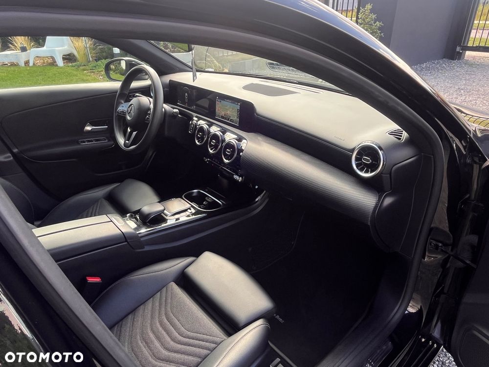 Mercedes-Benz Klasa A 180 7G-DCT Style - 20