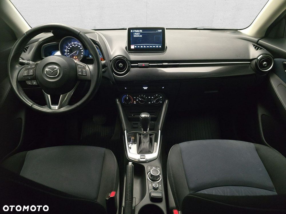 Mazda 2 - 11