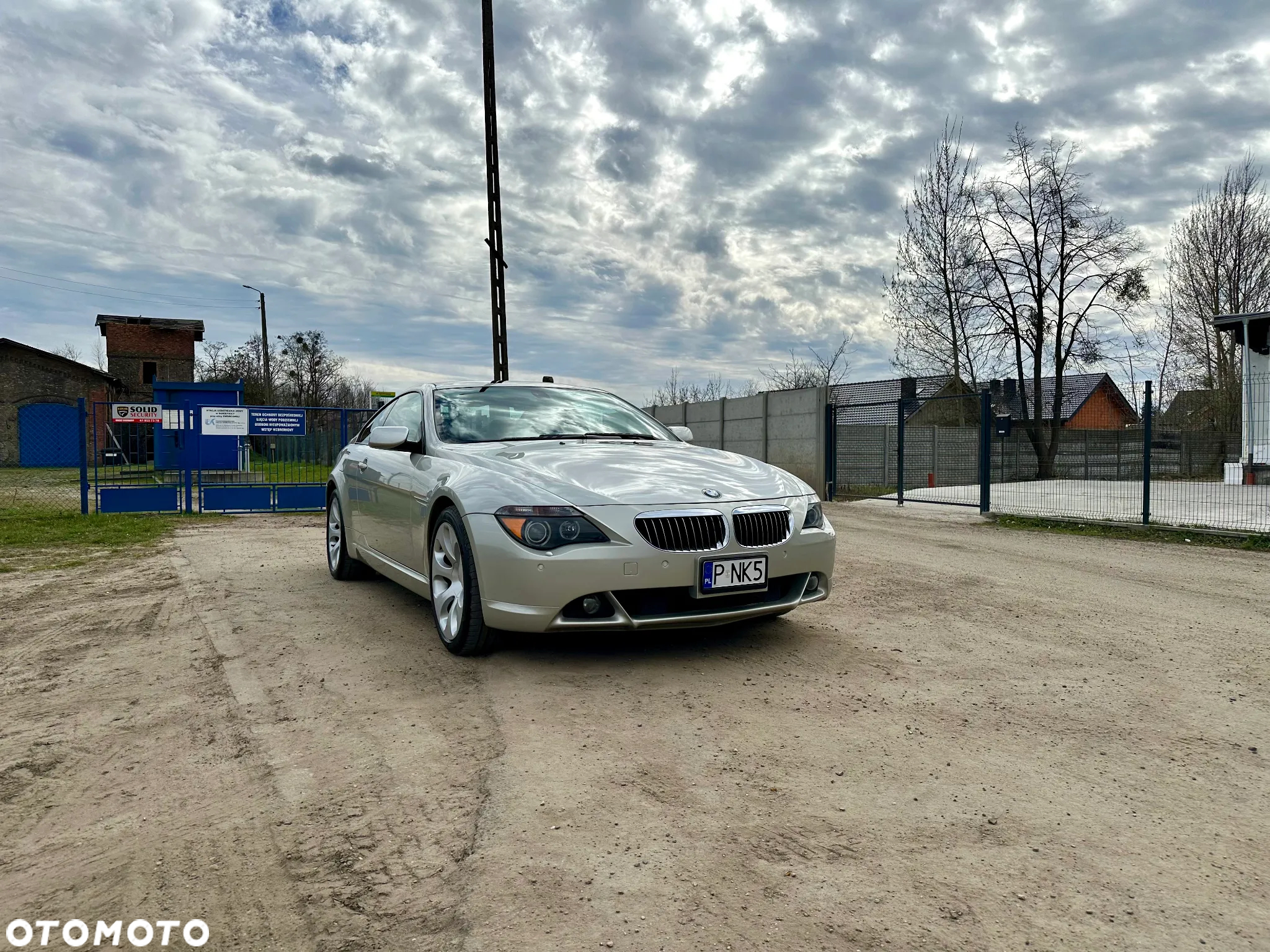 BMW Seria 6 650 i - 7