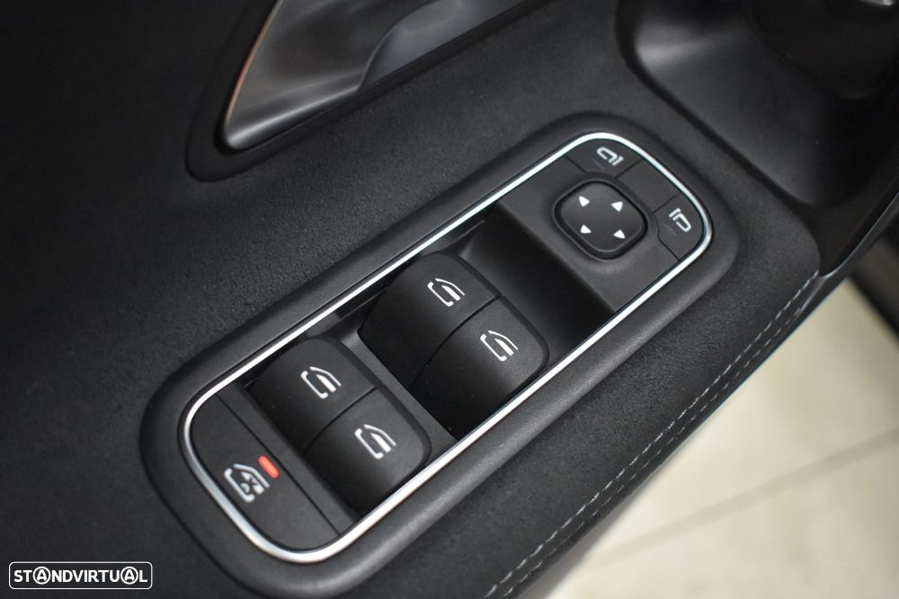 Mercedes-Benz CLA 250 - 47