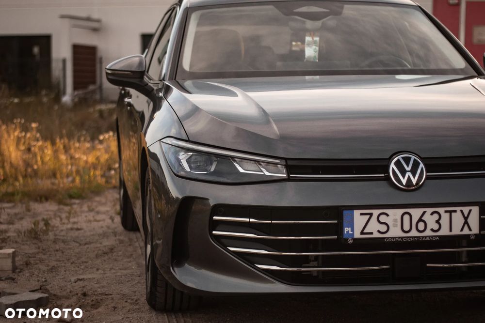 Volkswagen Passat - 14