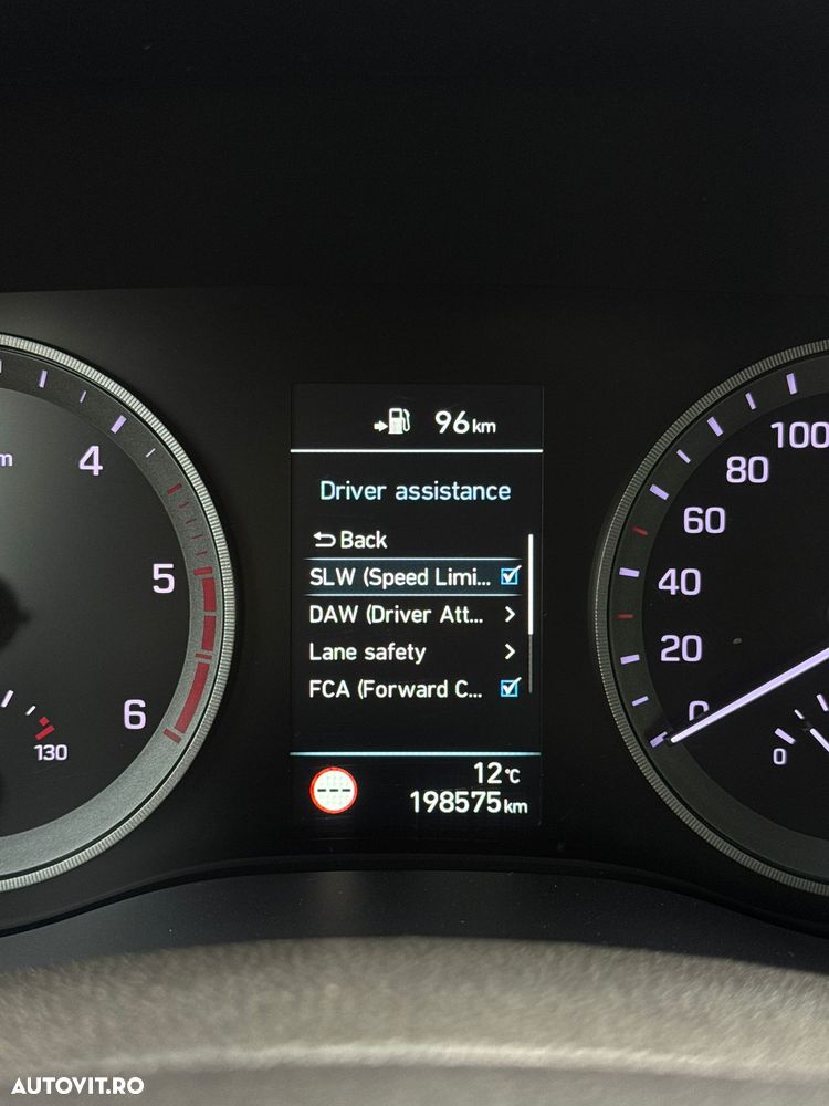 Hyundai Tucson - 32