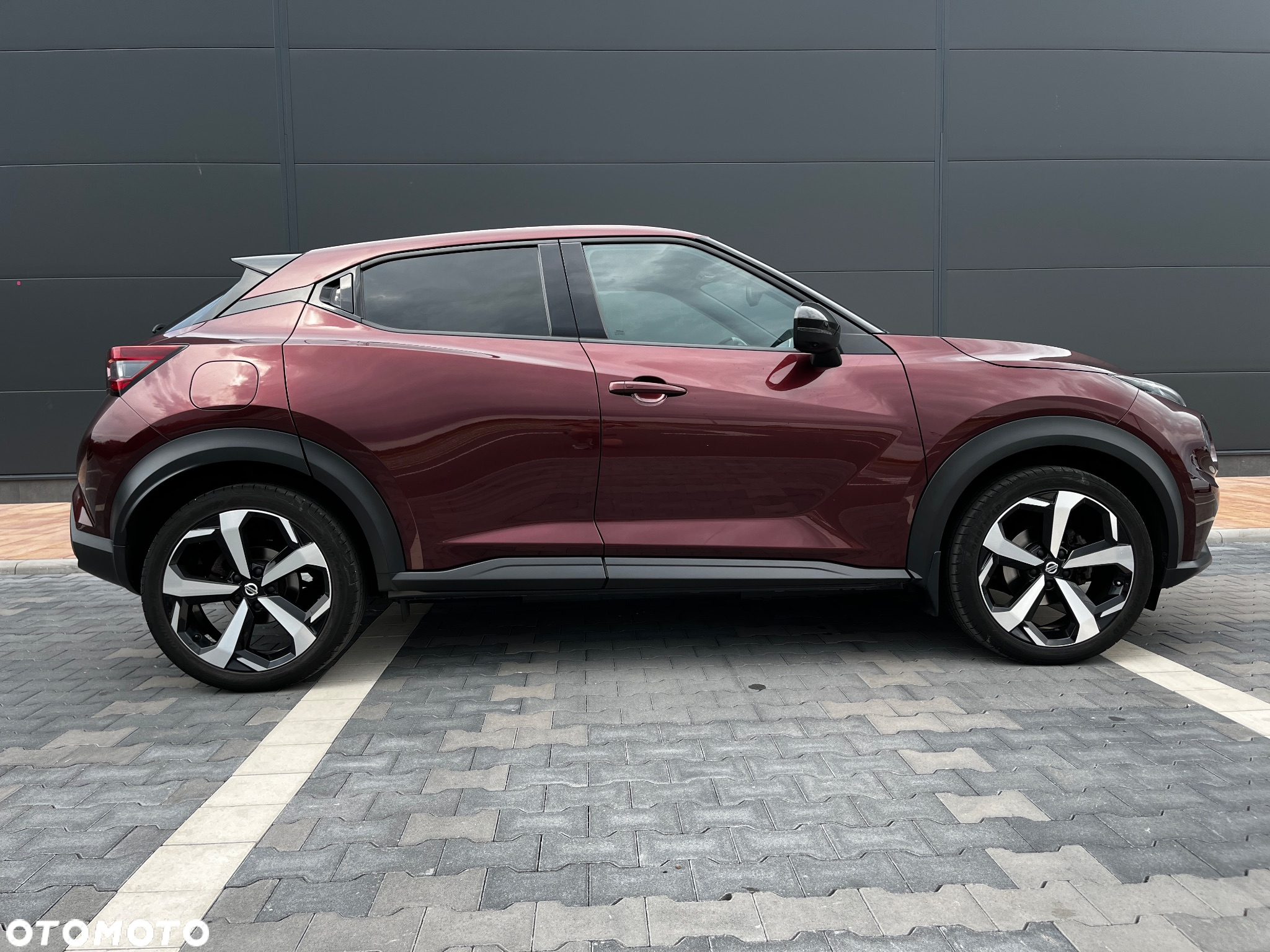 Nissan Juke 1.0 DIG-T N-Connecta - 34