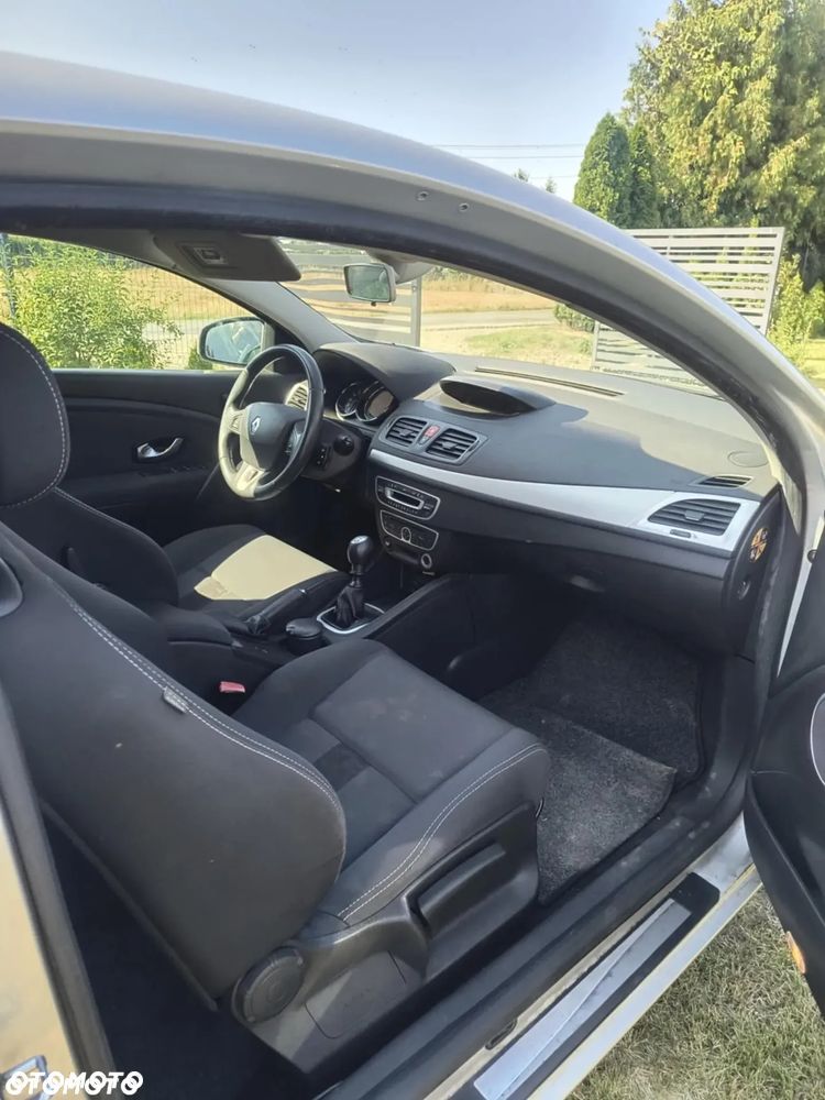 Renault Megane 2.0 16V TCE Dynamique - 9