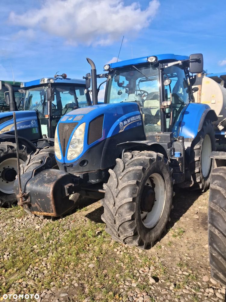 New Holland T7.200 - 1