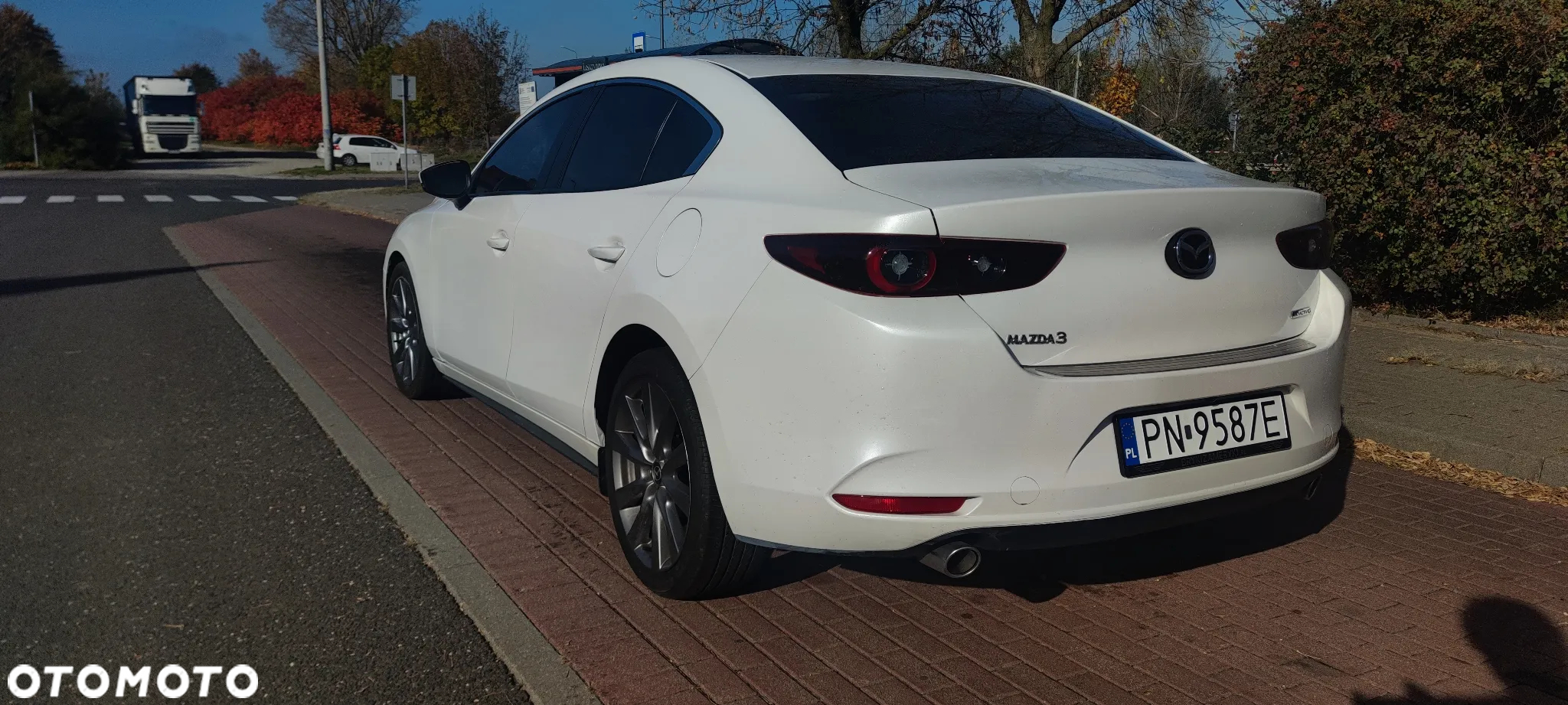 Mazda 3 - 7