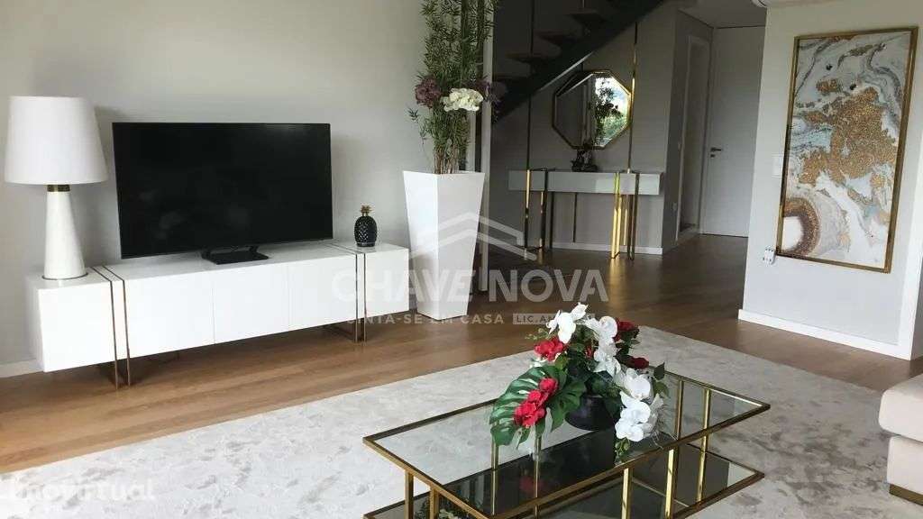 Moradia T3 Independente com Piscina – Madalena (a 1,5 km da Praia) - Grande imagem: 4/18