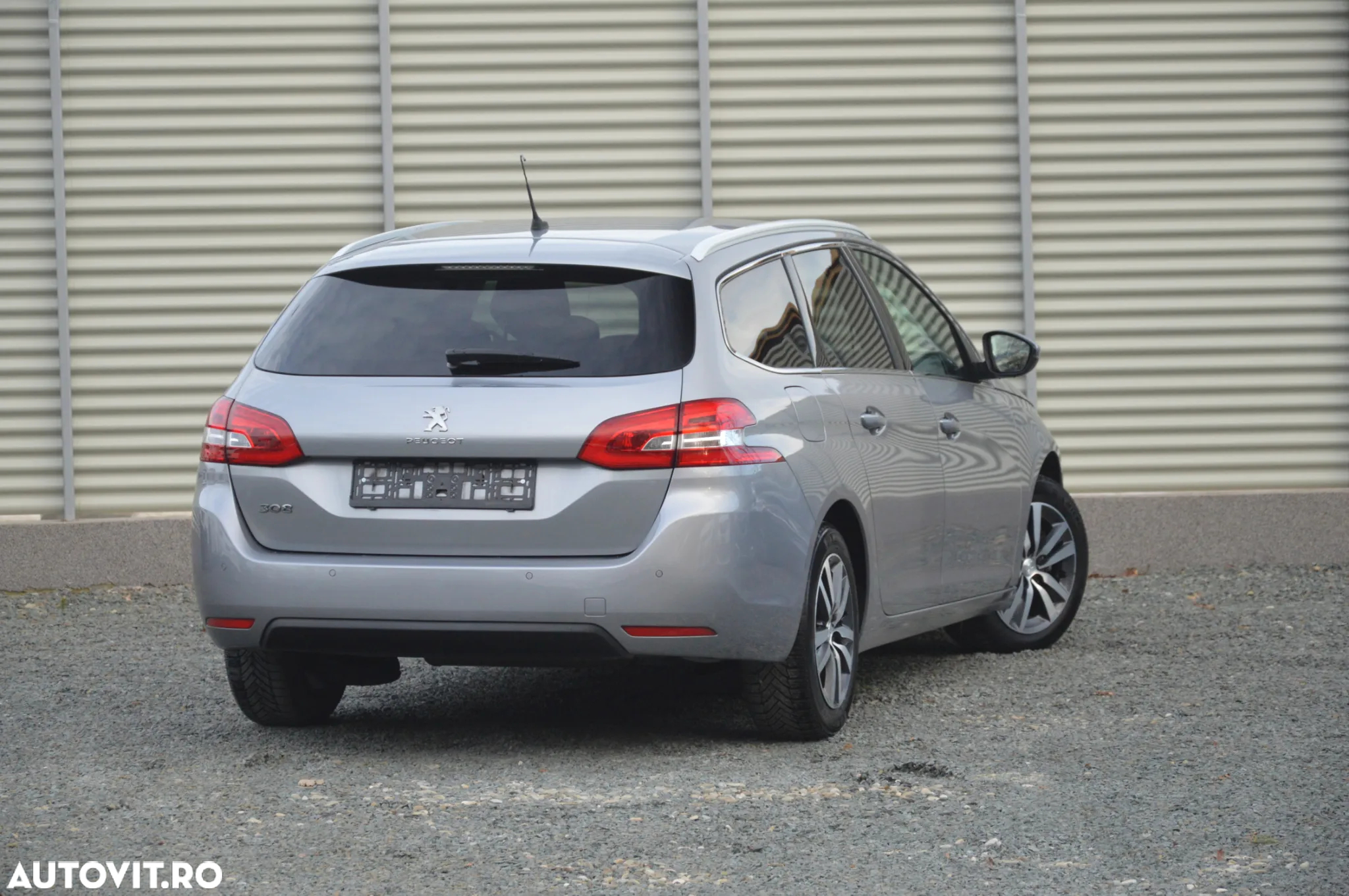Peugeot 308 - 4