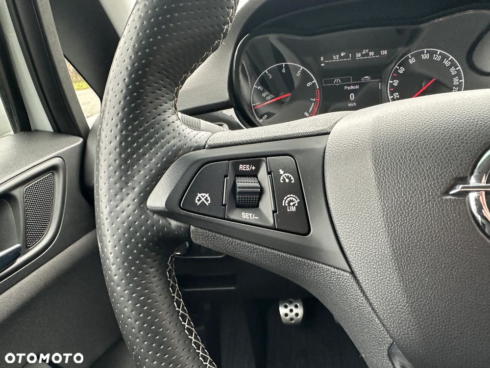 Opel Corsa 1.4 T Enjoy S&S - 16