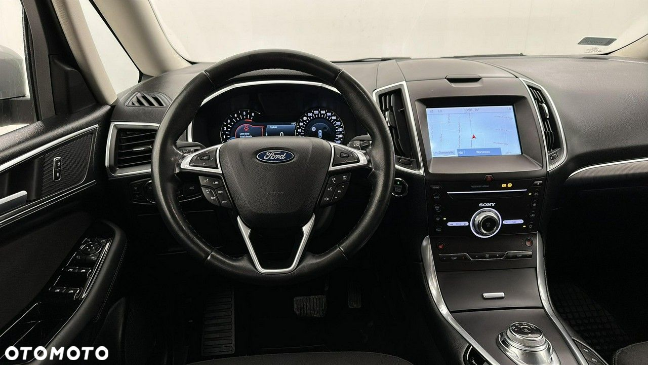Ford Galaxy - 9
