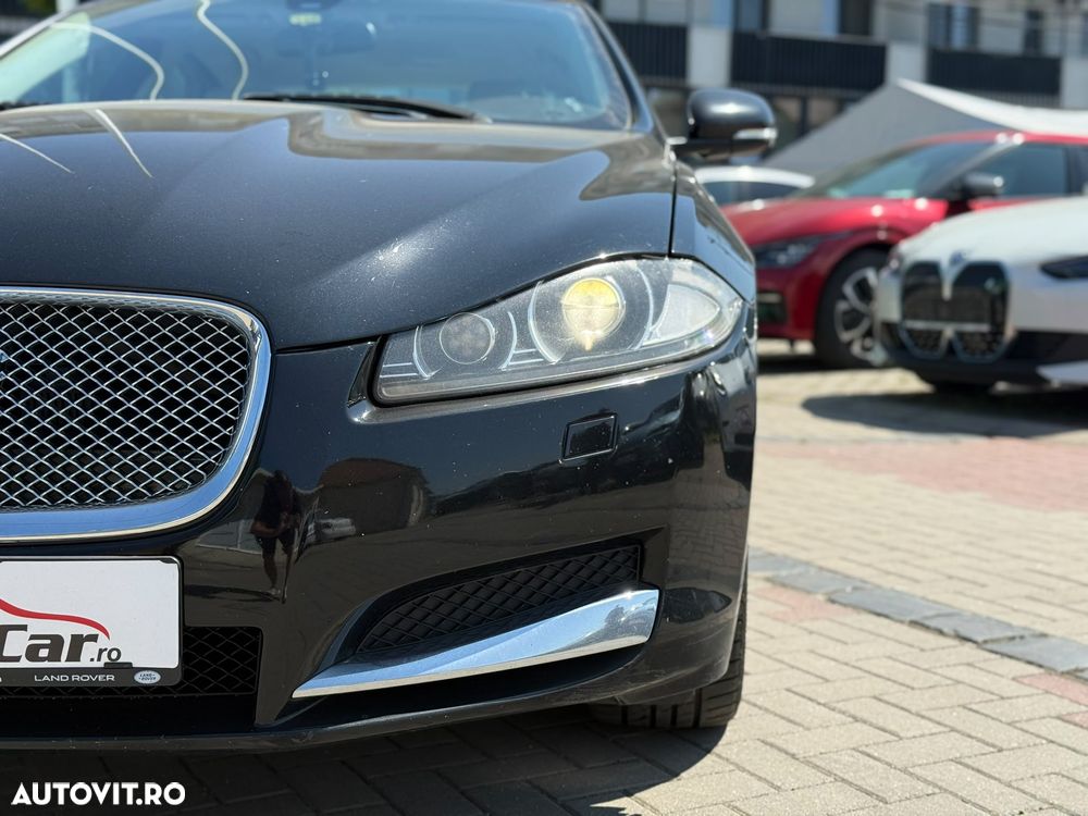 Jaguar XF - 25