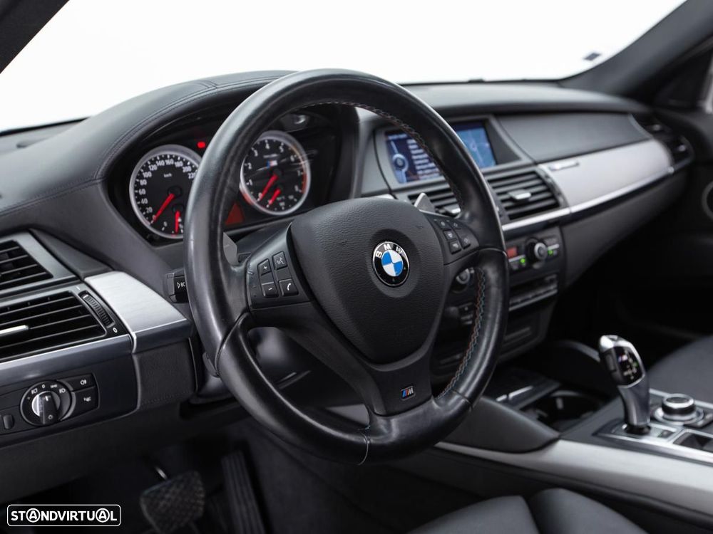 BMW X6 M Standard - 24