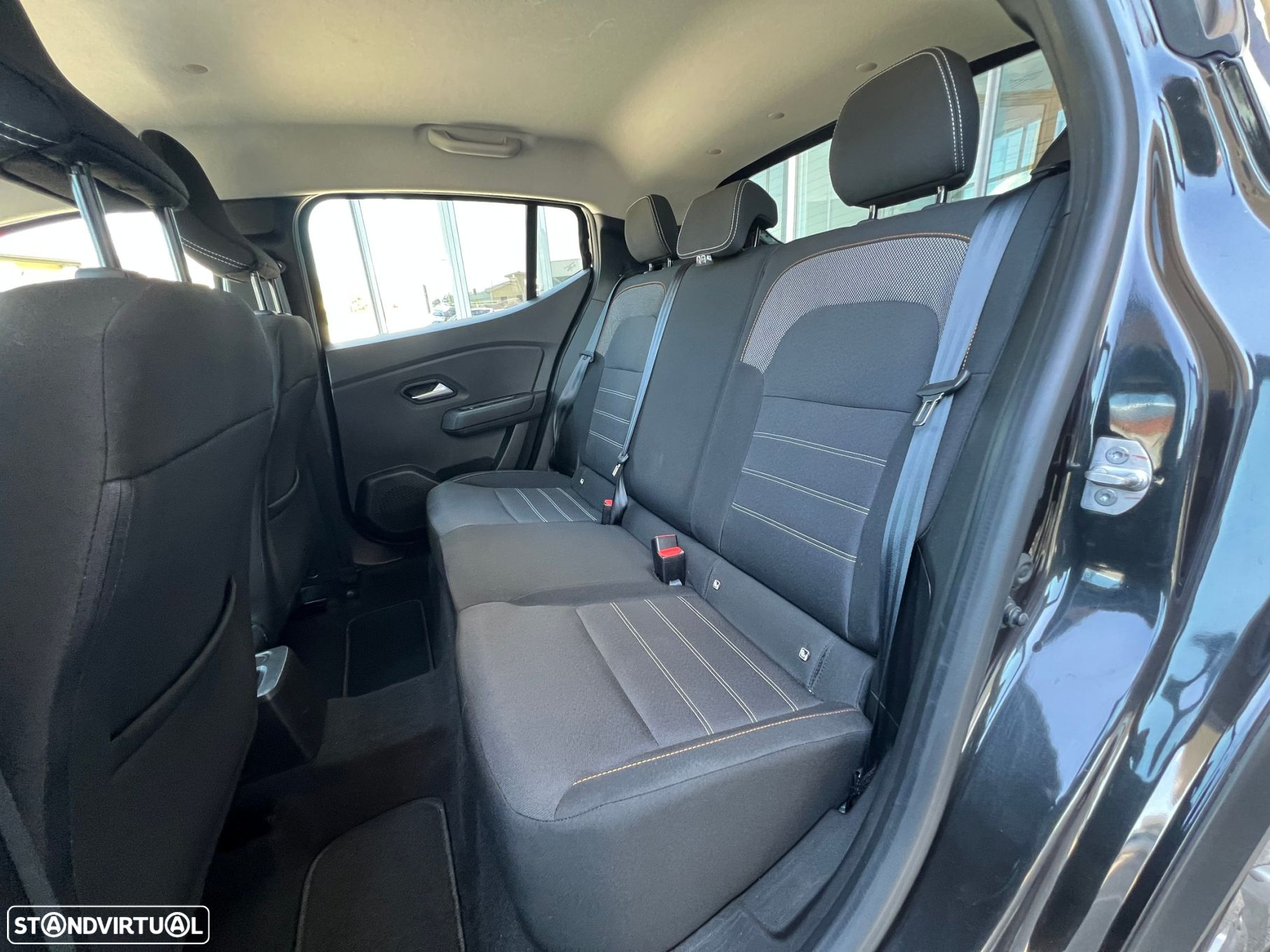 Dacia Sandero 1.0 TCe Stepway Essential - 10