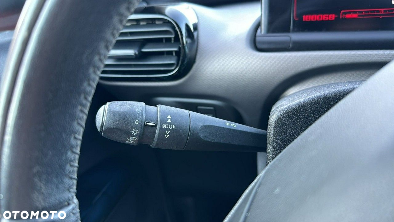 Citroën C4 Cactus - 21