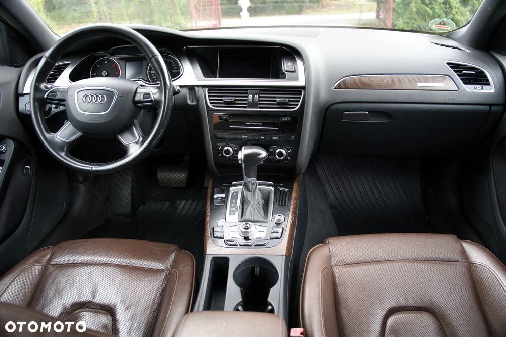 Audi A4 Allroad 2.0 TDI DPF S tronic - 10