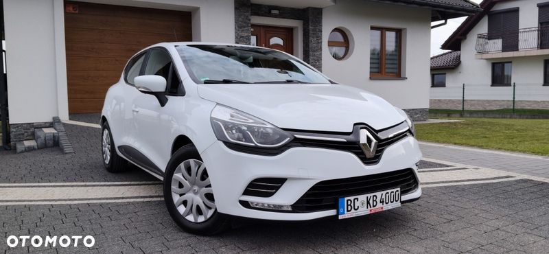Renault Clio 2016 photo 2