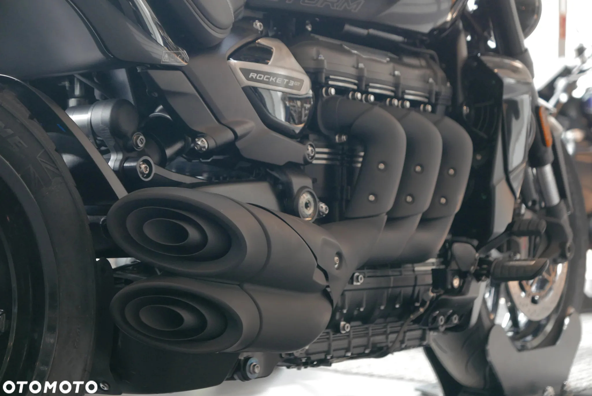 Triumph Rocket - 8