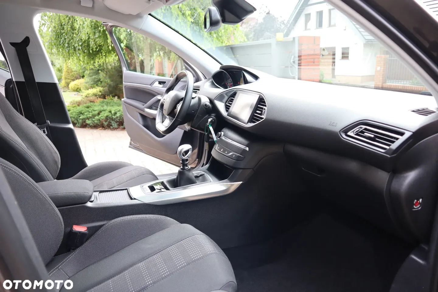 Peugeot 308 1.2 PureTech Allure S&S - 10