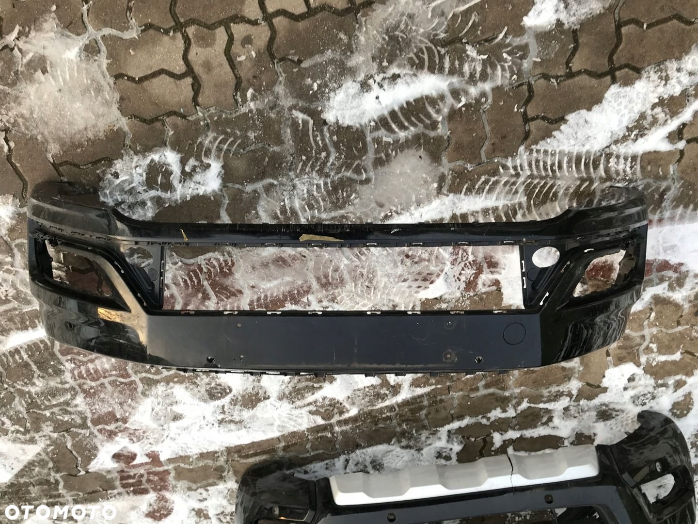 ZDERZAK PRZÓD PRZEDNI VW PASSAT B7 3AA R LINE 11- - 2