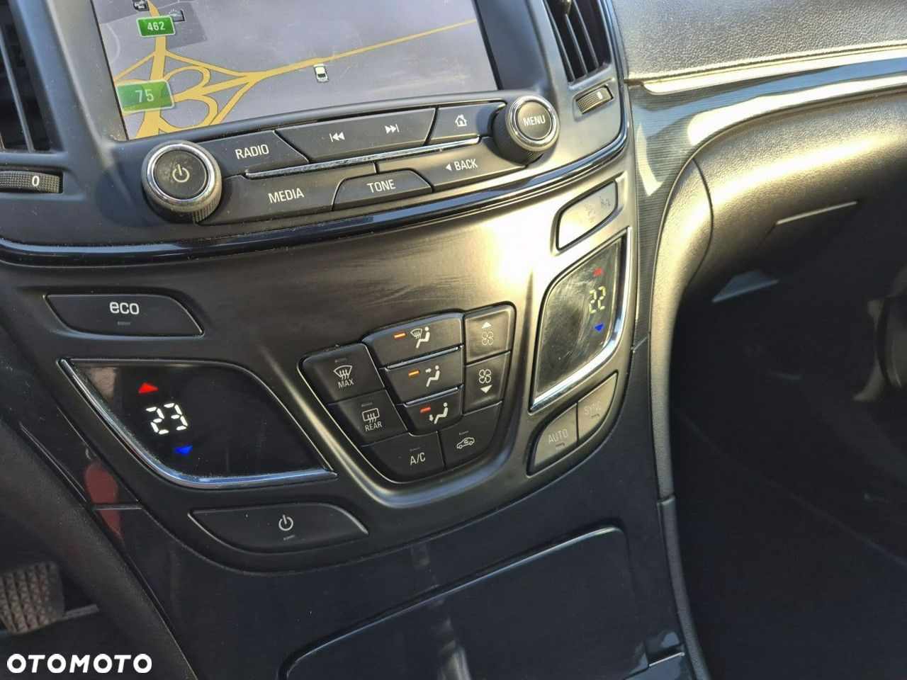 Opel Insignia - 17