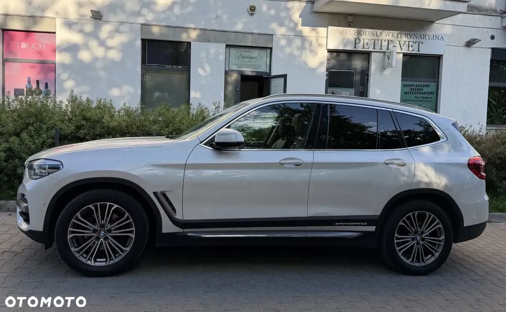 BMW X3 xDrive20d Luxury Line - 4