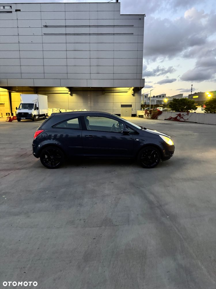 Opel Corsa 1.4 16V Sport - 4
