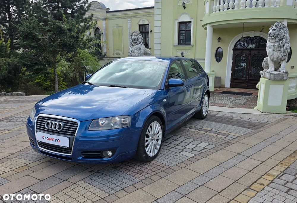 Audi A3 Sportback - 1