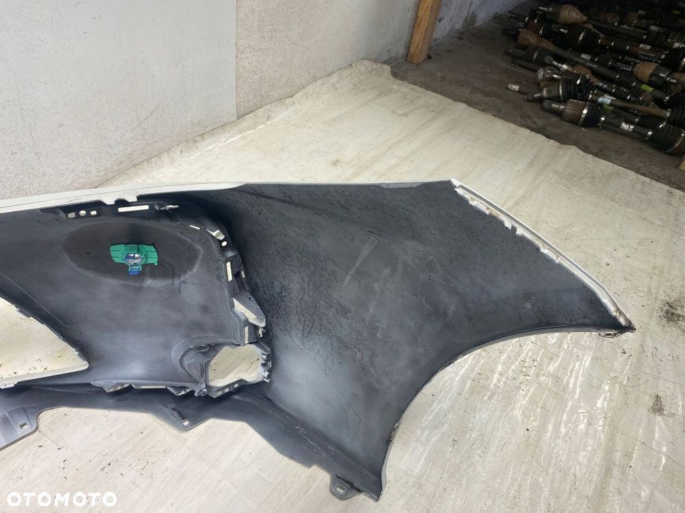 ZDERZAK PRZEDNI TOYOTA COROLLA E21 XENON PDC 19- - 6