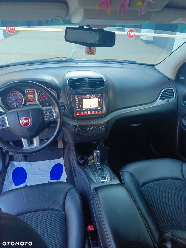 Fiat Freemont 2.0 Multijet 16V DPF Automatik Allrad Black Code - 25